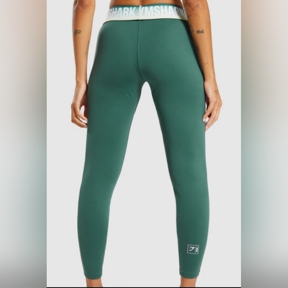 Gymshark Dark Green Athletic Women's Leggings Size S - Picture 2 of 9